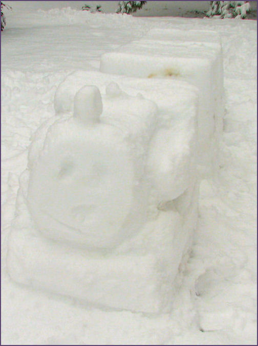 snow thomas the tank engine, front view