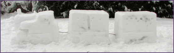 side view of Thomas Snow Sculpture