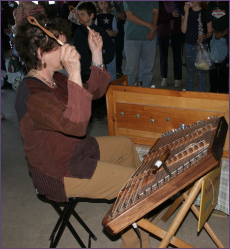 dulcimer player