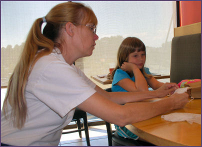 Genia talks to Diana about knitting