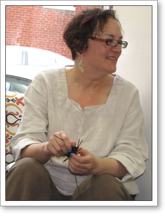 Brenda Dayne, knitting a sock!